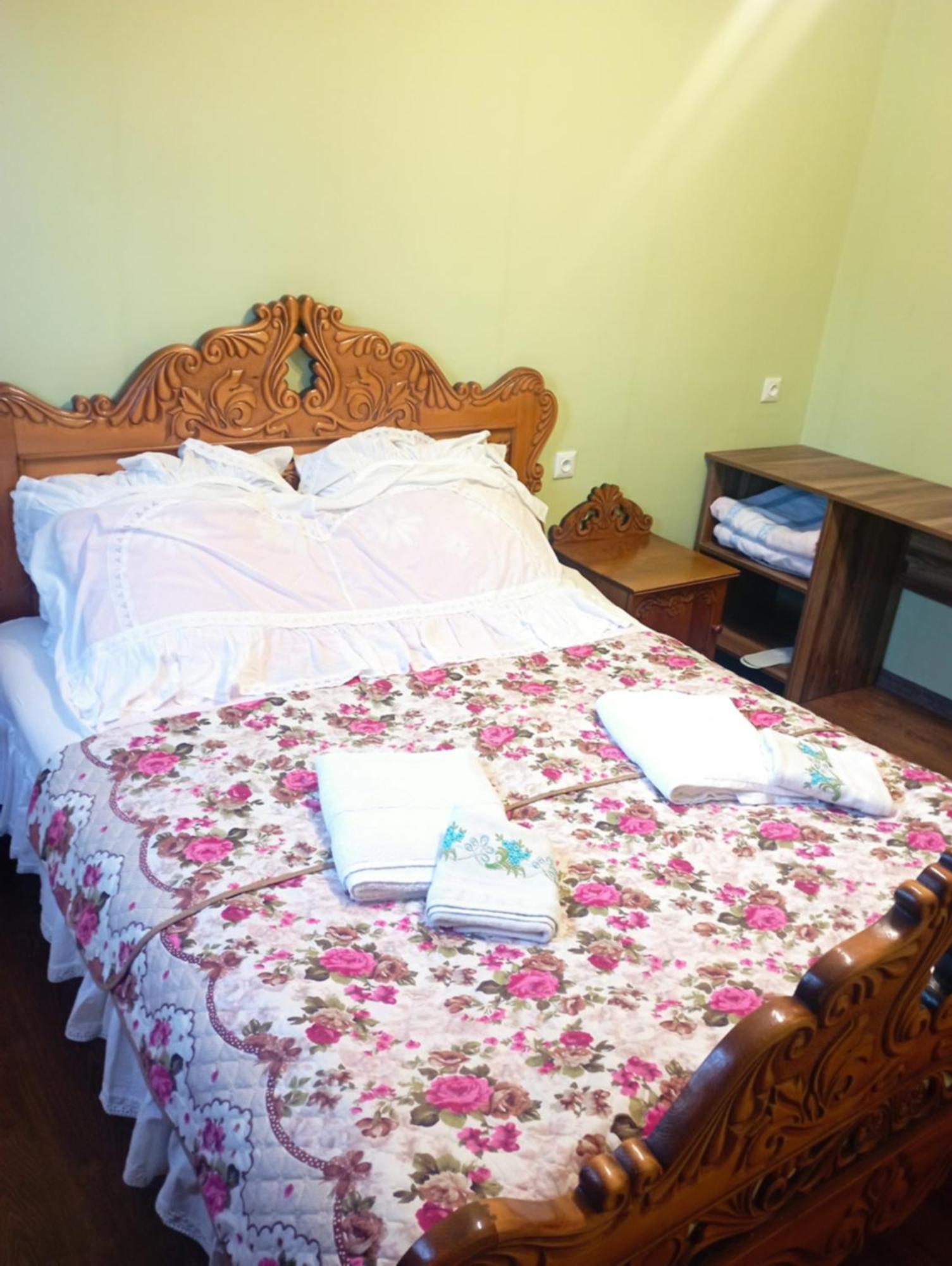 Hotel Nikea Paradiso Koutaïssi Extérieur photo